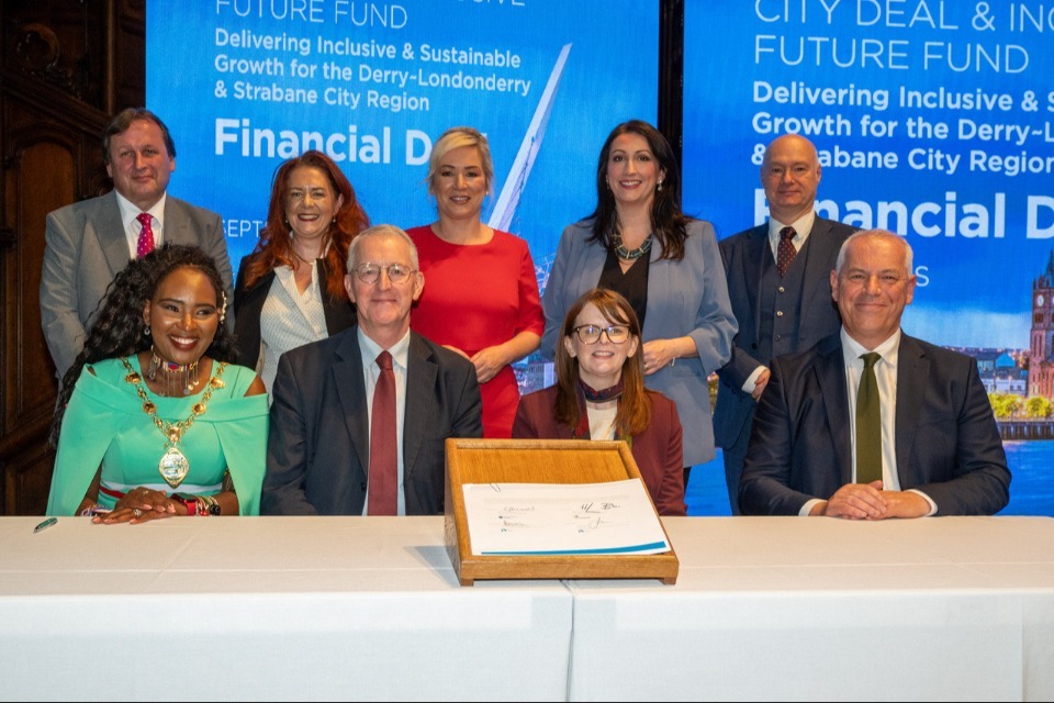 Imagem relacionada à notícia: Declaração do Secretário de Estado sobre a assinatura oficial de Derry-Londonderry e Strabane City Region City Deal