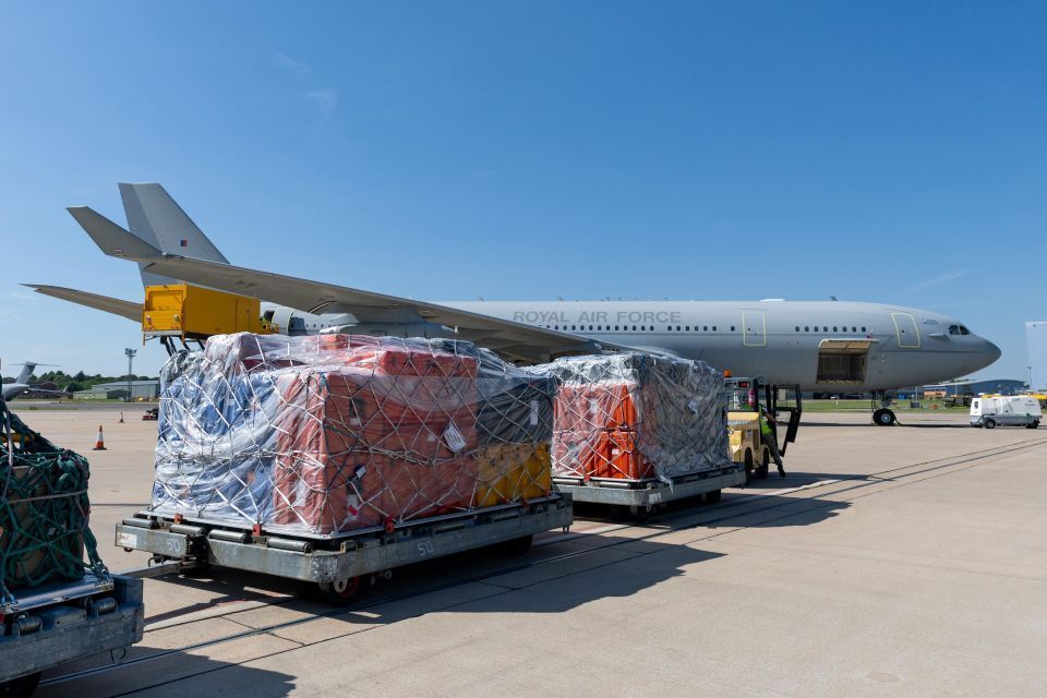 Reino Unido implementa equipe de busca e resgate e financiamento de emergência para apoiar a resposta ao terremoto na Venezuela