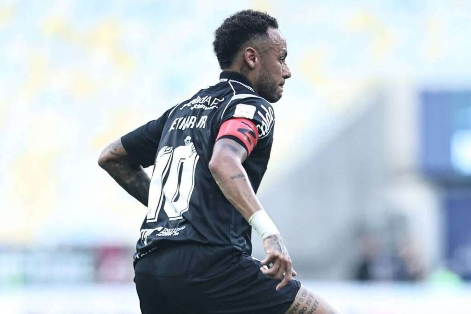 Neymar teve uma boa atuação no duelo entre Fluminense x Santos, no Rio de Janeiro –