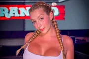 MC Mirella alfineta Malévola após prisão no Egito: "Desrespeita todo mundo"