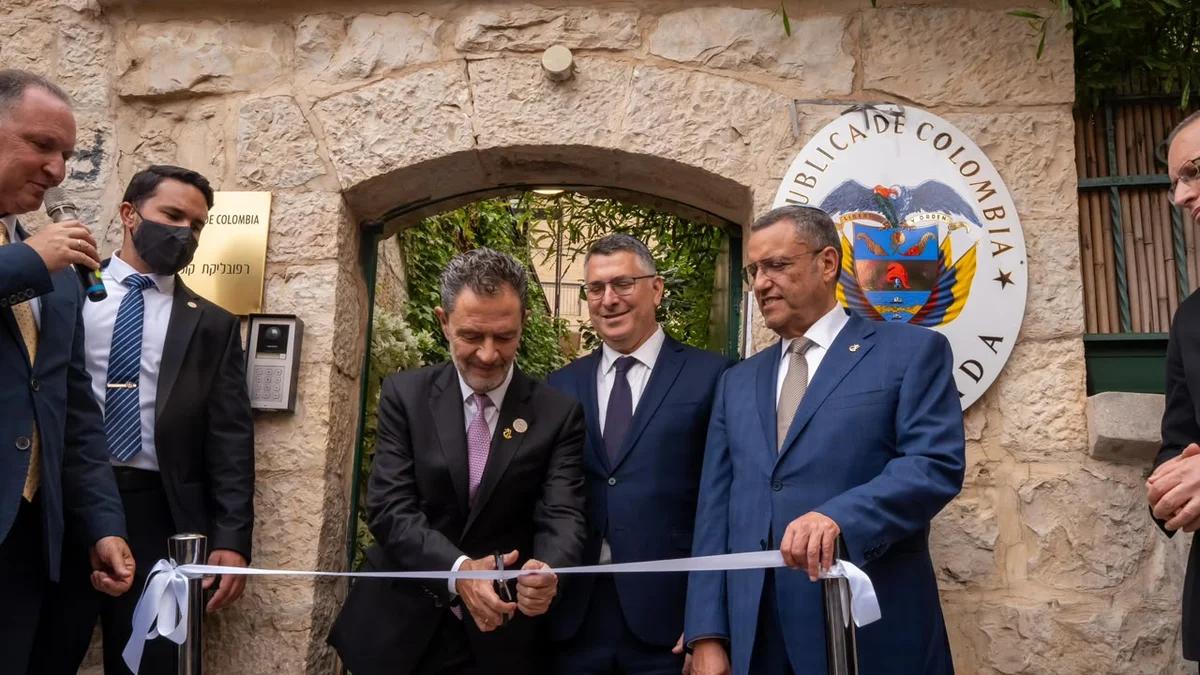 Colômbia inaugura embaixada em Jerusalém em aceno a Israel