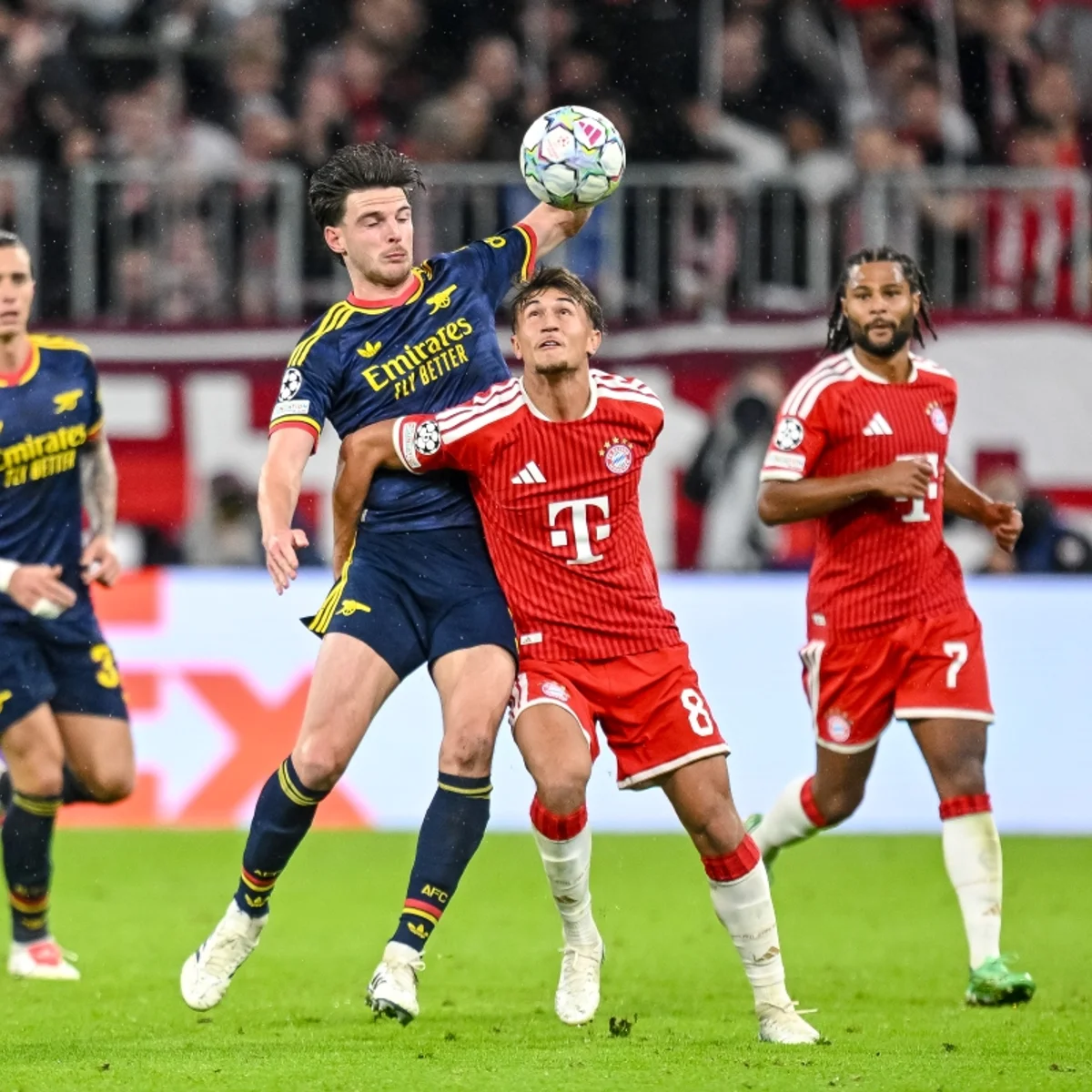 Bayern de Munique e Arsenal empatam em jogo movimentado na Champions League