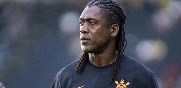 Seedorf vê time do Corinthians 'com raiva' e confia em reação: 'Não acabou'