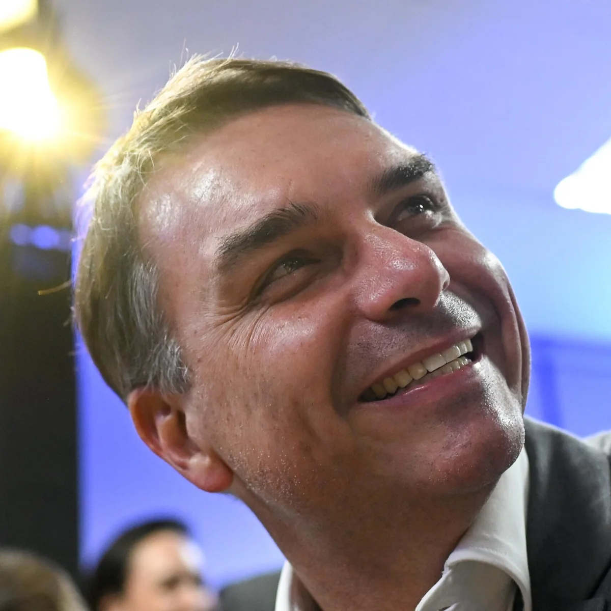 Globo diz que almoço com Flávio não teve lideranças do jornalismo