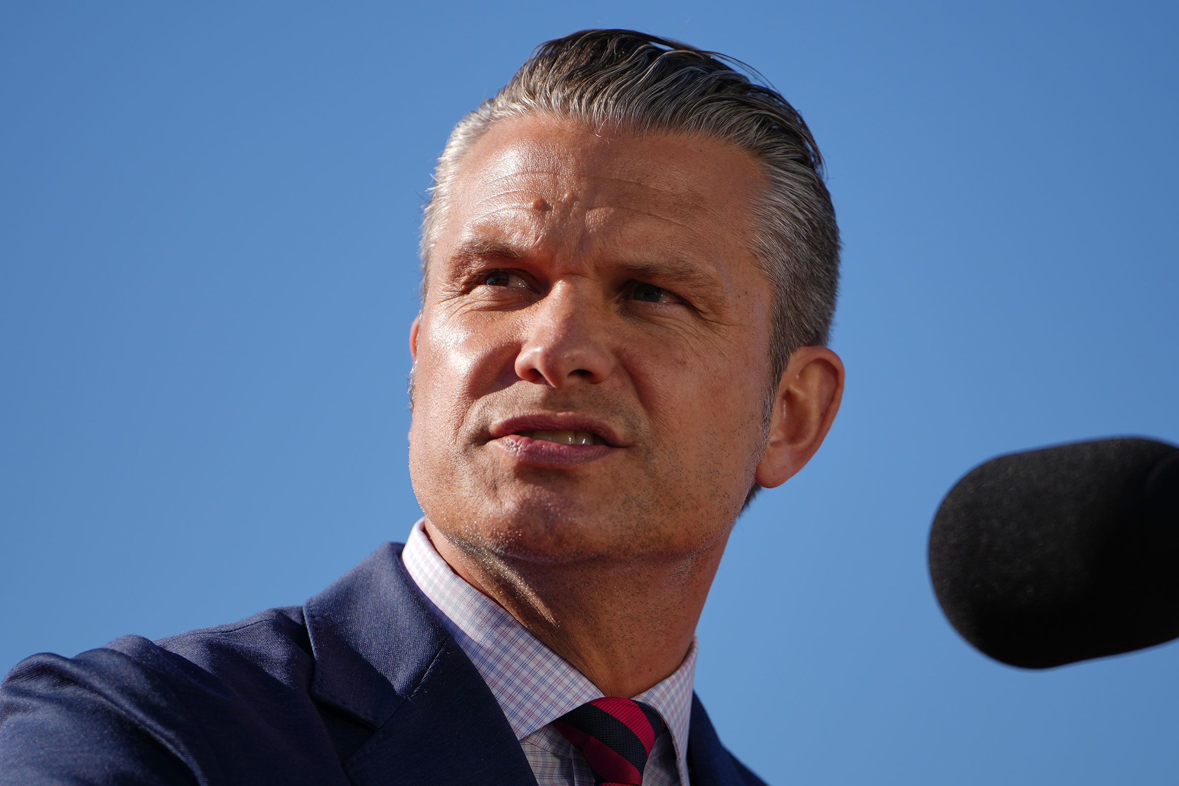 Pete Hegseth promete tornar ‘pública’ a primeira execução por pelotão de fuzilamento em décadas