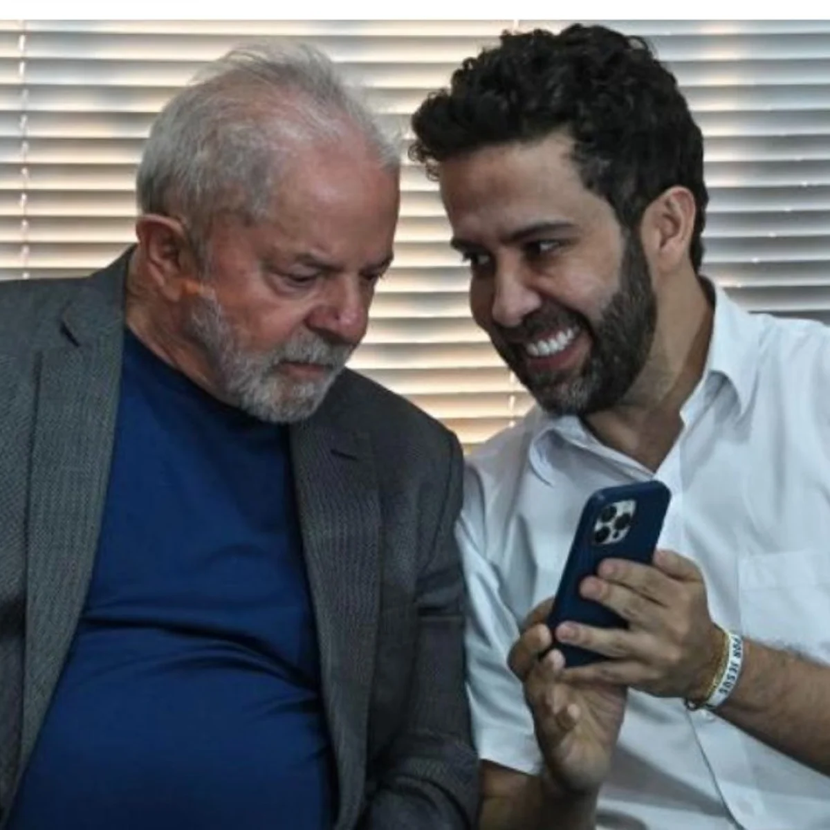 PT pede para desvincular "Exército do Lula" da campanha após norma do TSE
