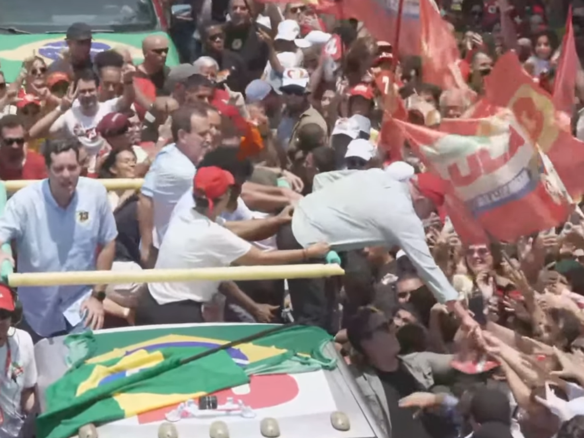 Na véspera do 2º turno, Lula diz que povo assumiu responsabilidade por campanha