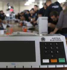 Urna eletrônica Foto: Dida Sampaio/Estadão / Estadão