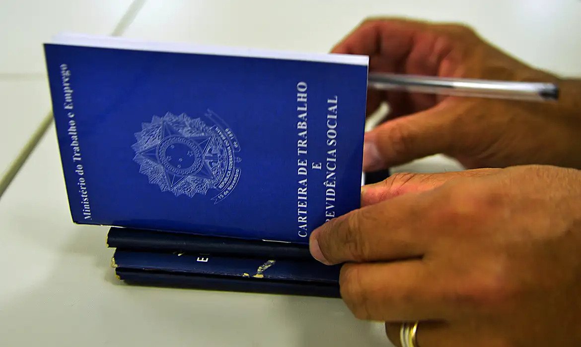 João Pessoa tem 200 vagas de emprego abertas nas áreas de hotelaria, gastronomia e atendimento